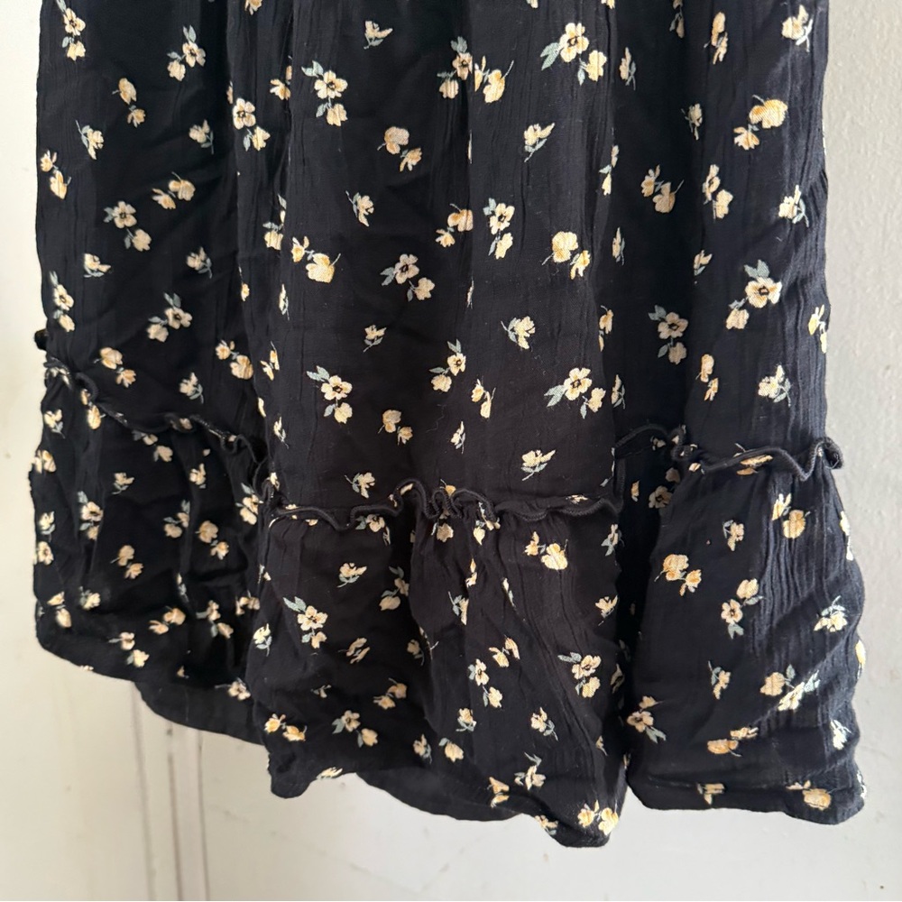 Floral Black Dress - Picture 6 of 6
